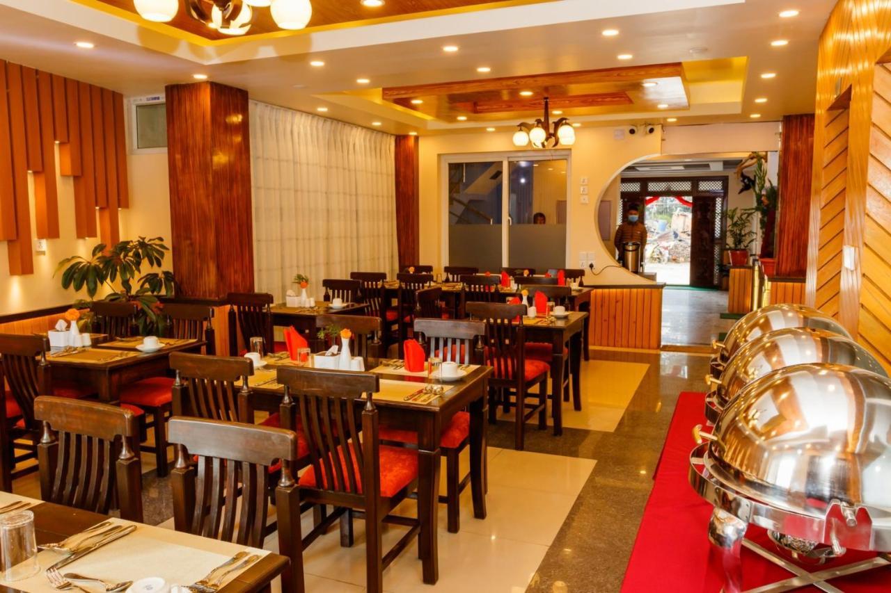 Millennium Blue Hotel Nagarkot Buitenkant foto