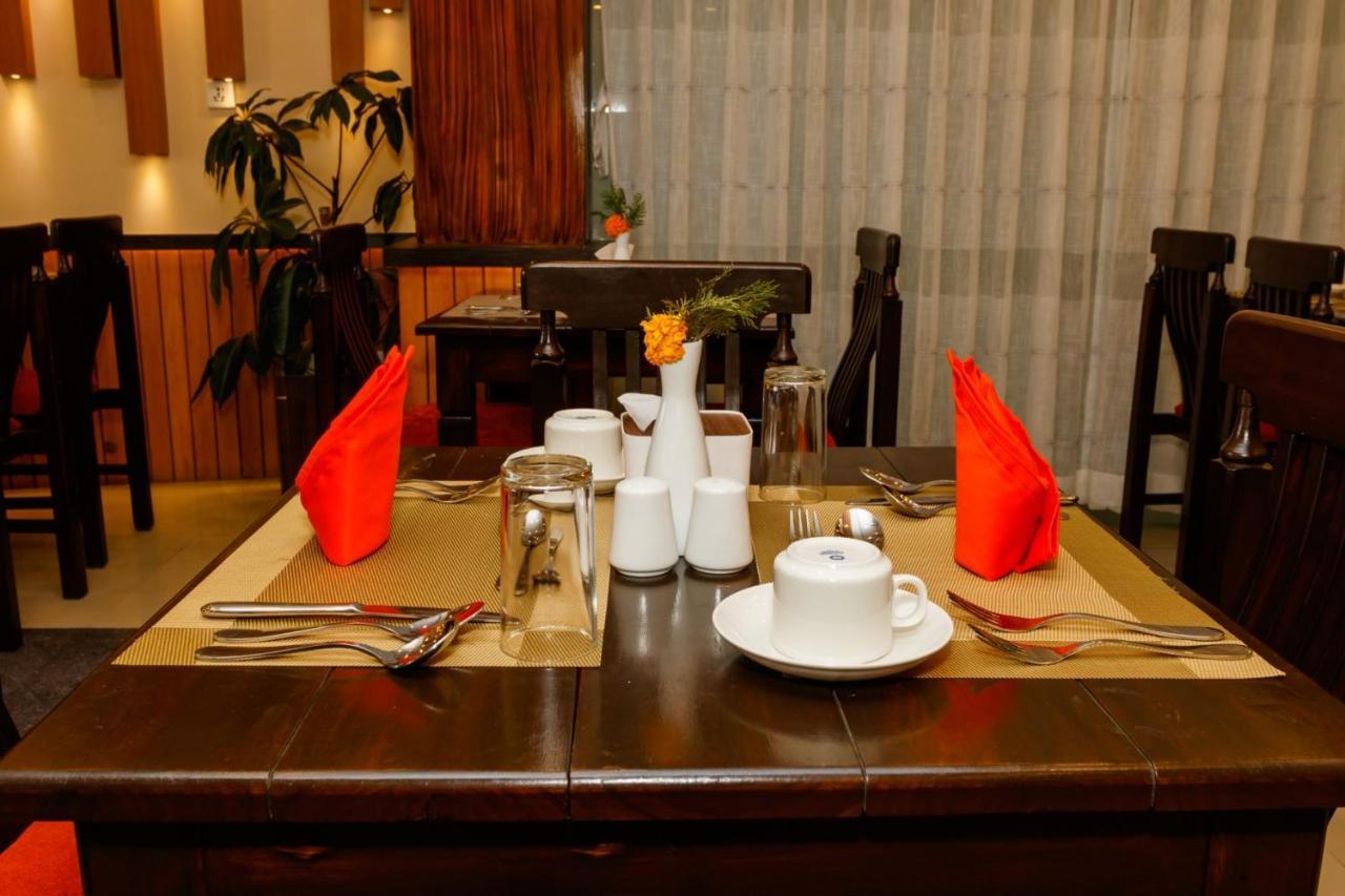 Millennium Blue Hotel Nagarkot Buitenkant foto
