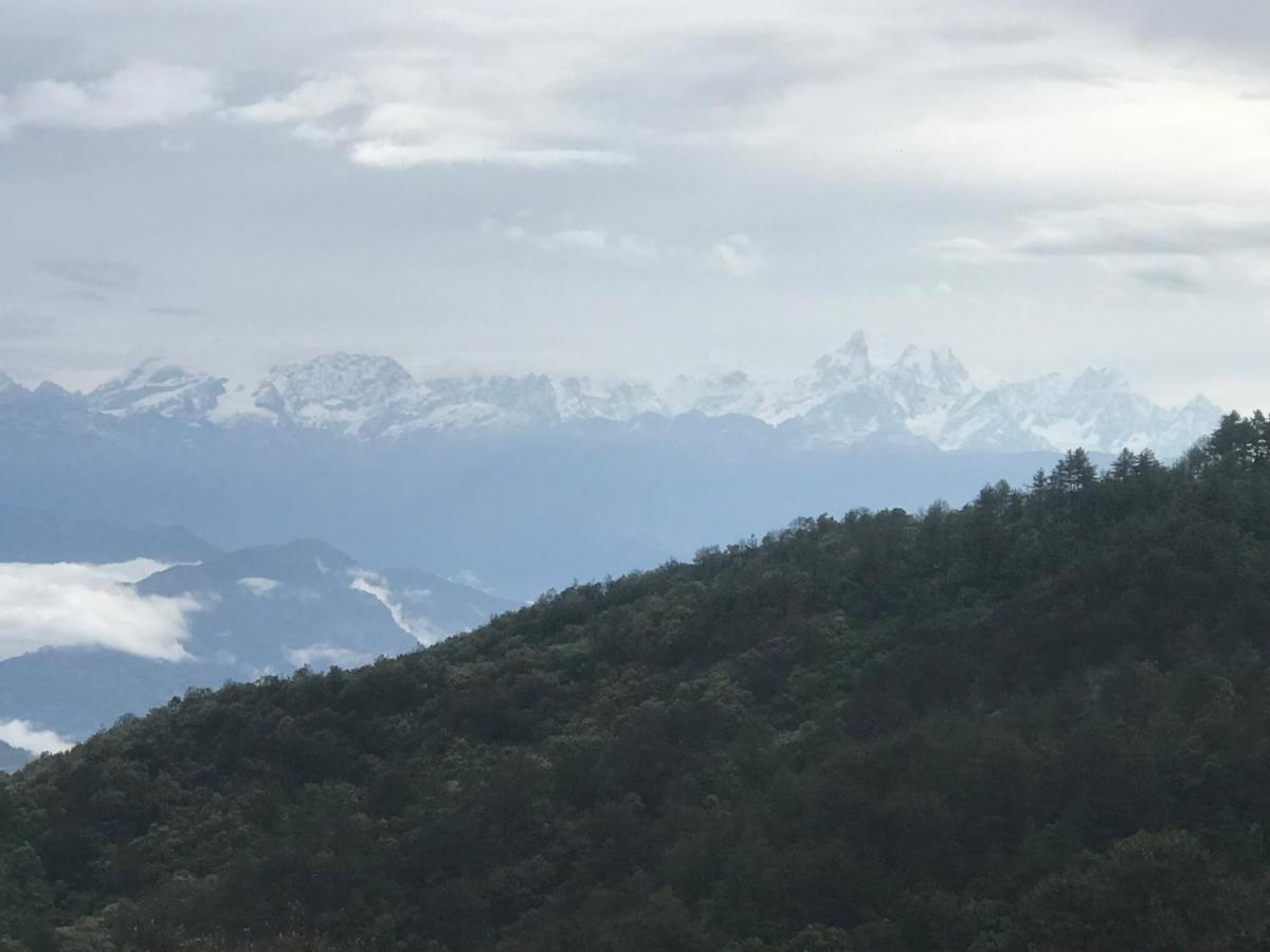 Millennium Blue Hotel Nagarkot Buitenkant foto